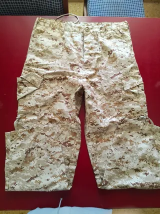 Uniforme Táctico Árido Combate Americano