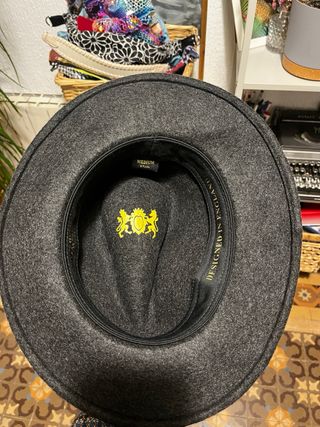 Sombrero de lana - M