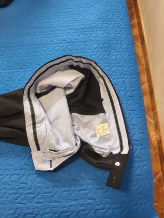 Traje de hombre negro