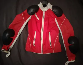 Giacca moto donna Spidi con protezioni.
