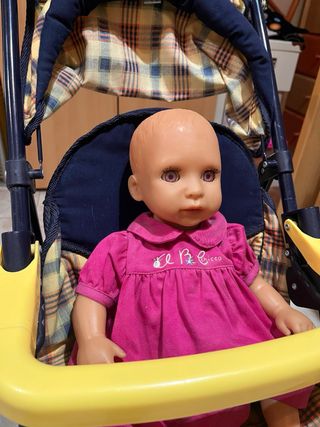 Silla de juguete Chicco y muñeca Chicco