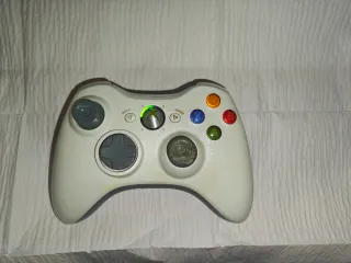 Vendo Xbox 360 FAT + 10giochi