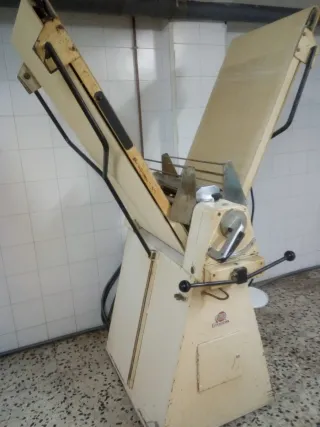 Laminadora de hojaldre profesional