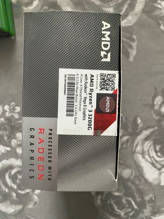 Processore AMD Ryzen 3 3200G, senza ventola