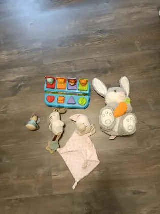 Lote Juguetes Bebé Peluche y Sonajero