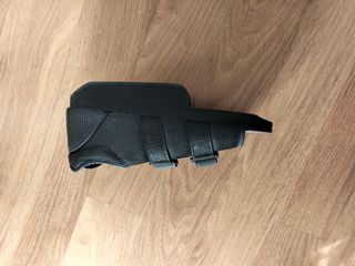 Muletas y zapato postquirúrgico 39