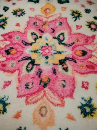 Alfombra antideslizante multicolor sin estrenar