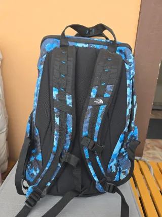Mochila The North Face 30L - Poco Uso