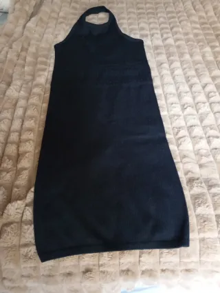 Lote de top gris Zara y vestido de Bershka