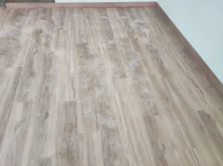 Suelos laminados y vinílicos