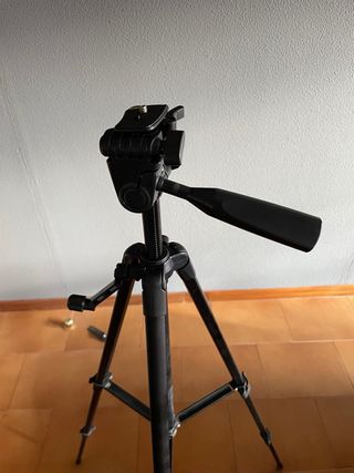 Trípode para cámara negro TnB