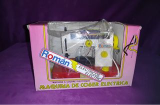 MÁQUINA COSER ELECTRICA DE JUGUETE, JUGUETES ROMAN