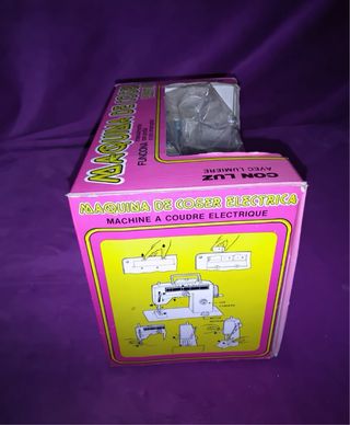 MÁQUINA COSER ELECTRICA DE JUGUETE, JUGUETES ROMAN