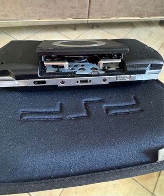 PSP 1000 Negra Original Sony + funda