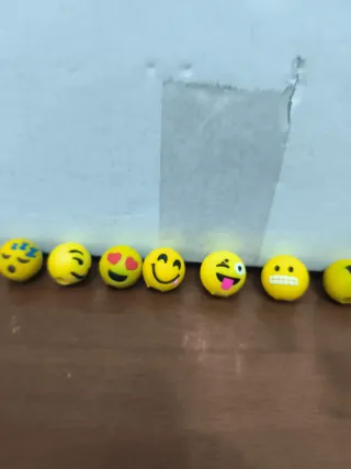 Lotto 9 palline emoji