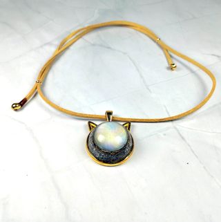 Orgonita colgante para mascotas hecho a mano.