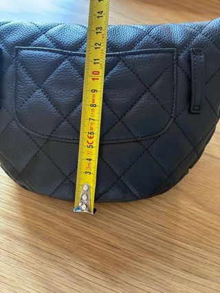 Riñonera Chanel Negra
