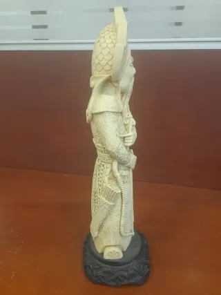 Figura Guerrero Chino