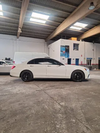 Mercedes-Benz E350 2020