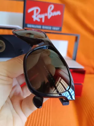 Gafas de sol Ray-Ban RB4181 negras
