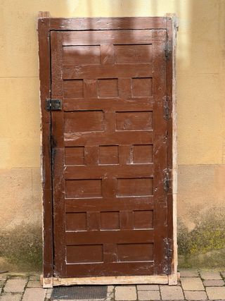 Antigua puerta madera maciza siglo XVIII