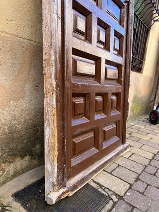 Antigua puerta madera maciza siglo XVIII