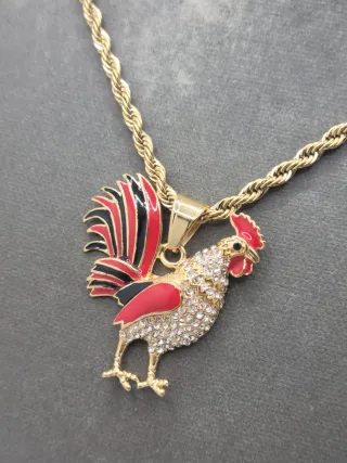 Colgante Gallo Chapado en Oro Acero Quirúrgico