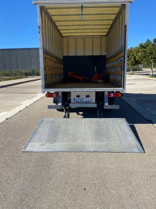 Encarga tu transporte por toda España