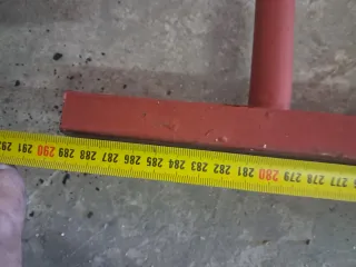 Barandilla de hierro hueco