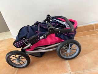 2 Carrozzine per bambole classiche con tettuccio e borsa