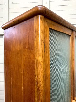 Mueble de oficin. Vintage. 2 puertas.