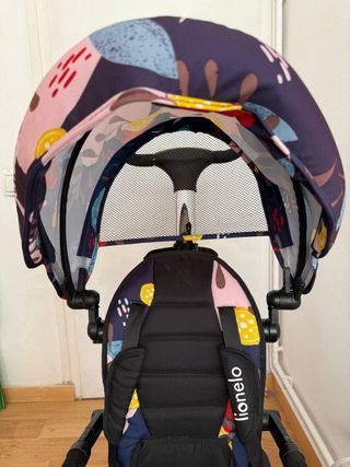 Triciclo infantil con capota y barra