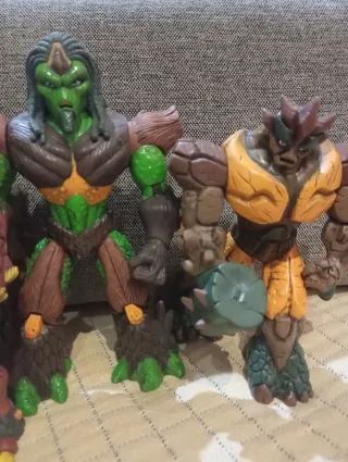 Lote Figuras Gormiti