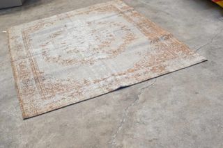 Tappeto Kave Home Beige/Marrone Poliestere