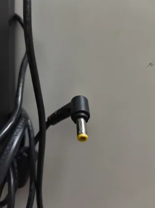 Cargador Portátil Fujitsu 20V 4.5A