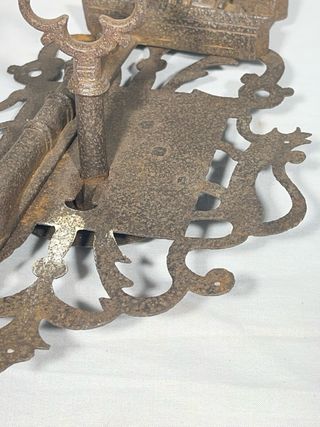 Cerradura bargueño hierro forjado con llave