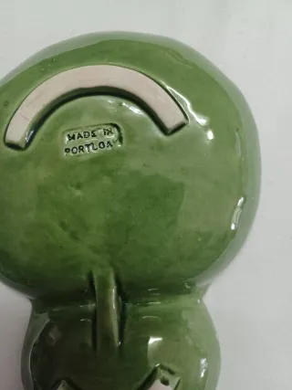 Azeitoneira em forma de folha de couve