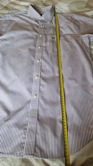 Camisa T M de Pedro del Hierro. Muy buen estado.