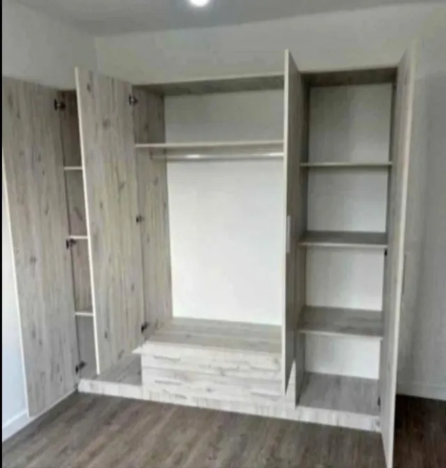 Sofá modular gris tela
