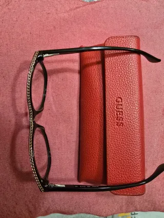 Gafas graduadas Guess