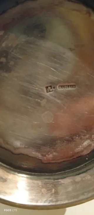 Tetera antigua metal plateado decorada