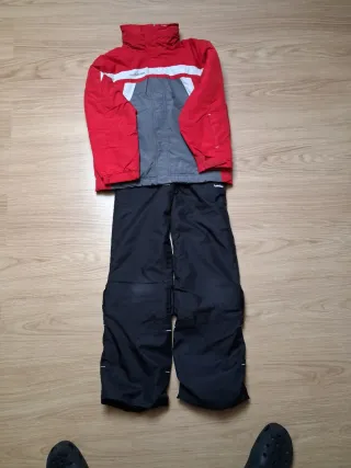 Tuta da neve 10/12 anni