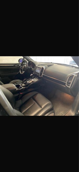 Porsche Cayenne 2016