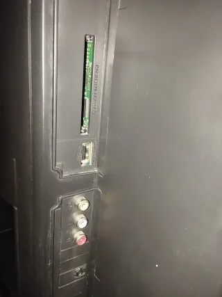 Televisor OKI 32 pulgadas