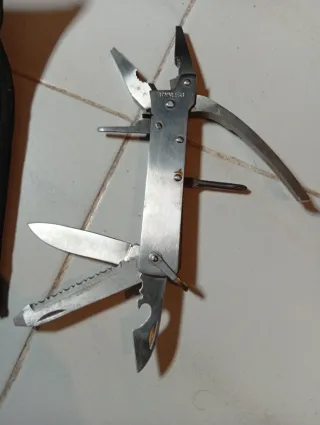 Herramienta Multiusos Acero Inoxidable