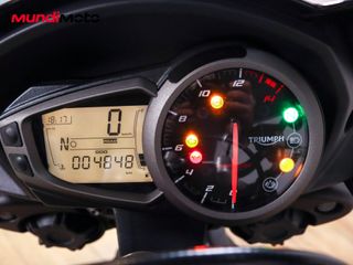 TRIUMPH STREET TRIPLE 660 S