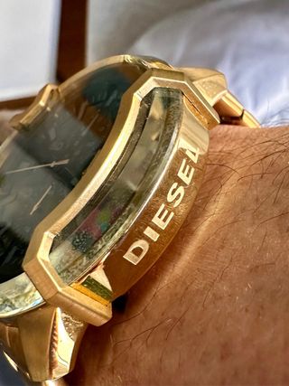 Reloj Diesel Dorado Cronógrafo Hombre