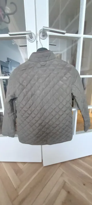 Abrigo niña Massimo Dutti verde caqui (doble uso).