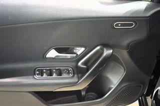 MERCEDES-BENZ Clase A 180d