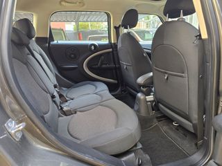 MINI Countryman 2011